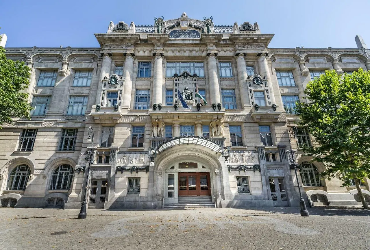 Bpr King Prime Home With A/C Budapest Hungría