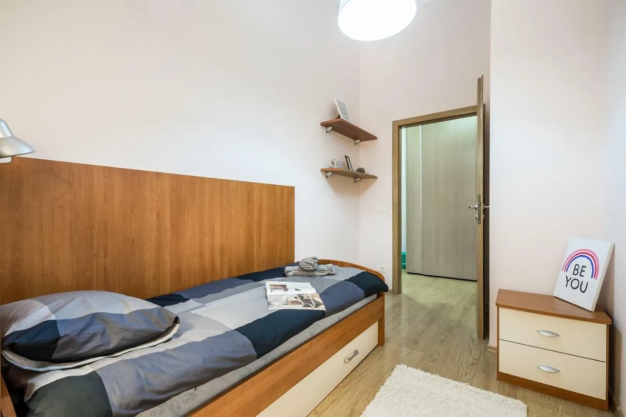 Bpr King Prime Home With A/C Budapest